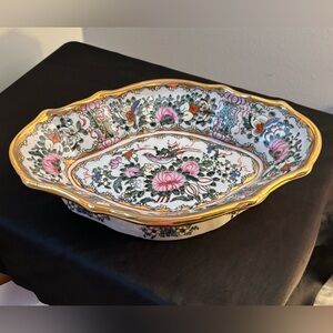 Rare Vintage Chinese Andrea by Sadek hand painted famille footed platter bowl
